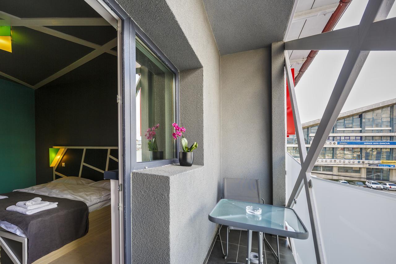 Net Hotel Πιτέστι Εξωτερικό φωτογραφία