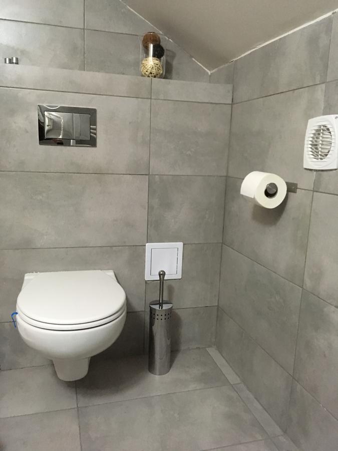 Net Hotel Πιτέστι Εξωτερικό φωτογραφία