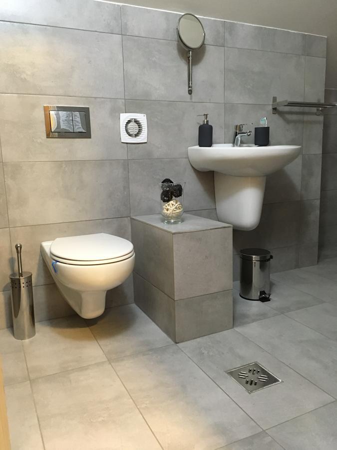 Net Hotel Πιτέστι Εξωτερικό φωτογραφία